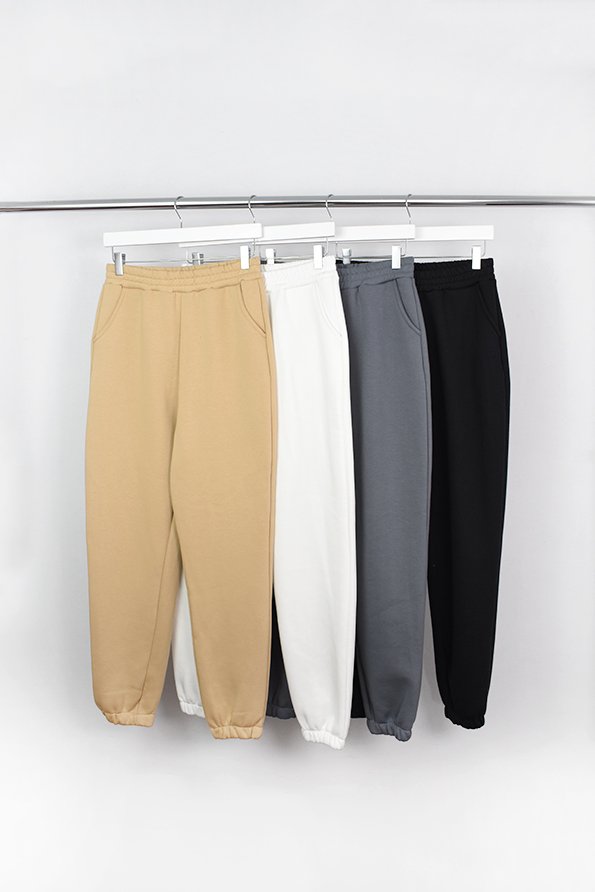 Jogger Loose fit - CREMA BASICS