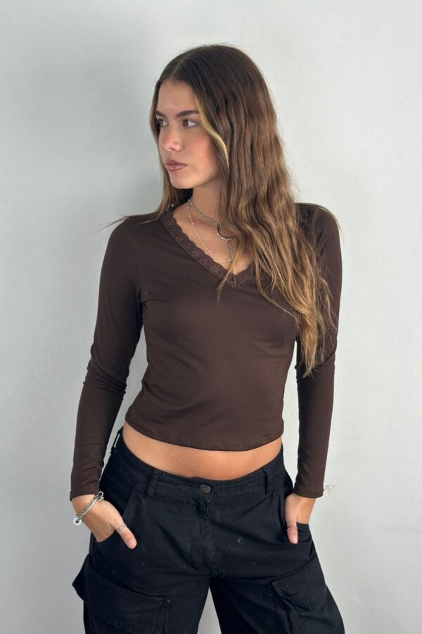 Camiseta Frida c/puntilla - Modal Soft